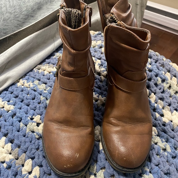 Brown boots size 6.5 - Picture 3 of 5